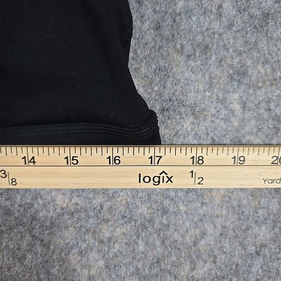 Torrid Active Sports Compression Bra Sz 2 Black Racerback Logo Detail Exercise - Picture 3 of 7